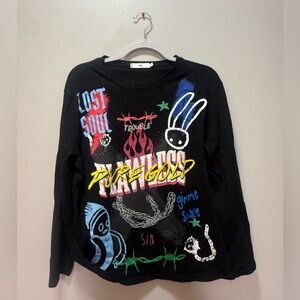 Women’s Graphic Long Sleeve Tee